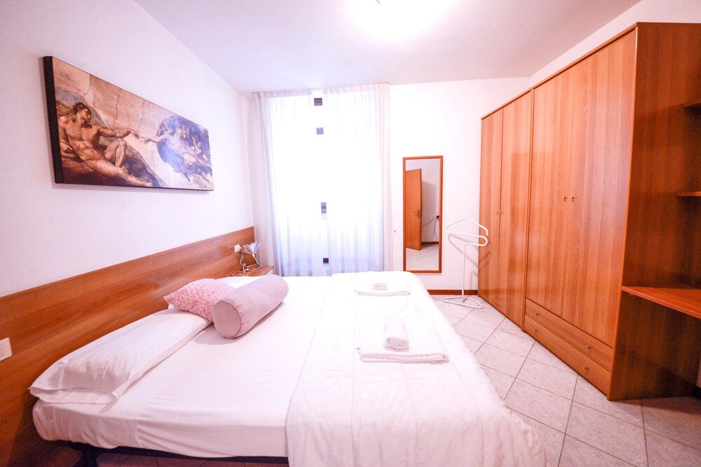 Фото Best Location