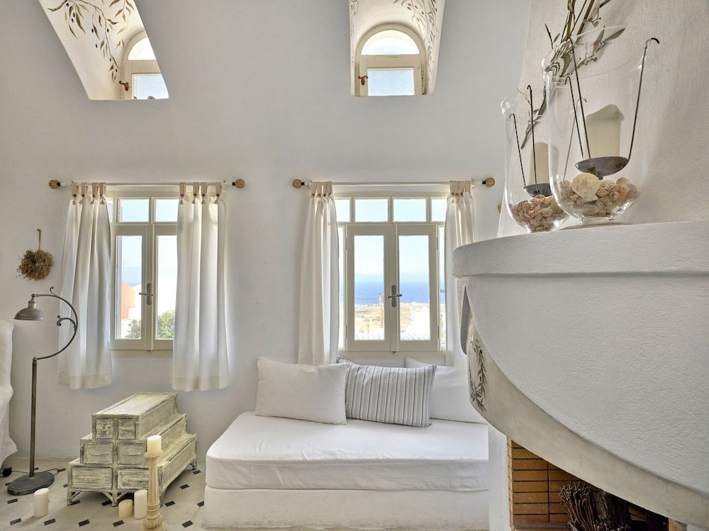 Фото Finikia Memories Hotel