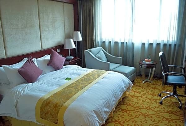 Фото Jiangsu Cuipingshan Hotel