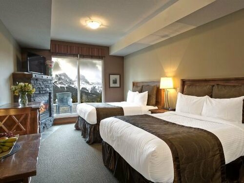 Внешний вид отеля Falcon Crest Lodge в Канморе, фото 2