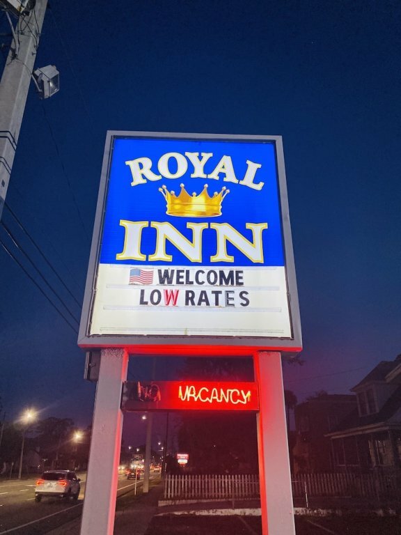 Гостиница Royal Inn