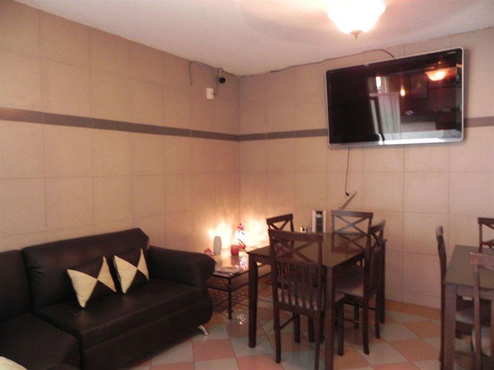 Фото Hotel Revolucion