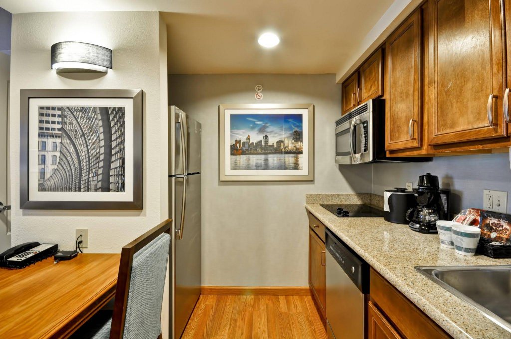 Фото Homewood Suites by Hilton Cincinnati-Milford