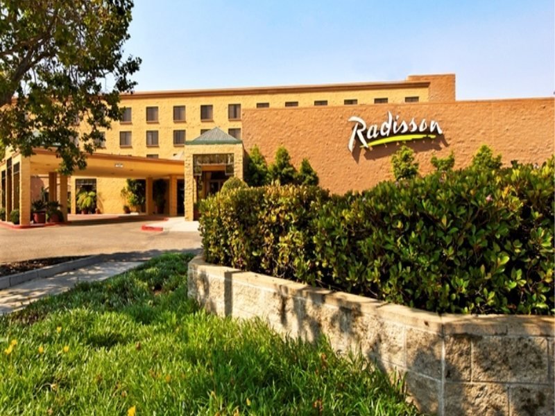 Фото Radisson Hotel Santa Maria