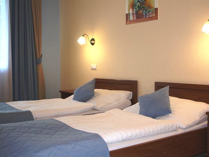 Фото Hotel Dixon