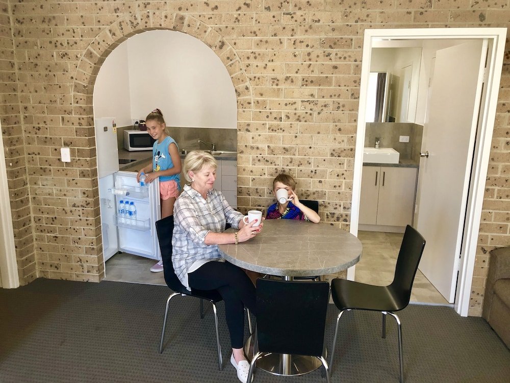 Фото Comfort Inn and Suites Manhattan