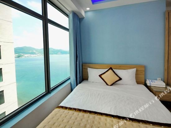 Фото Seaview Front Apartment