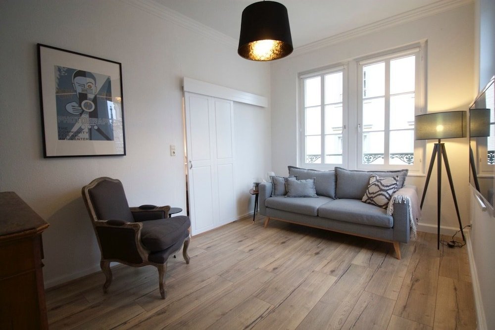 Фото Boutique Charme Apartments 12