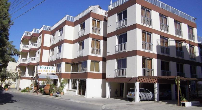 Фото Onisillos Hotel