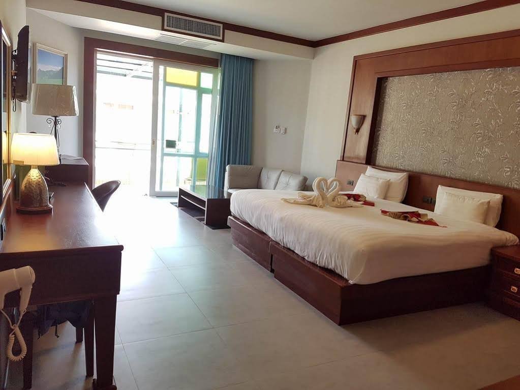 Фото Erawan Hotel