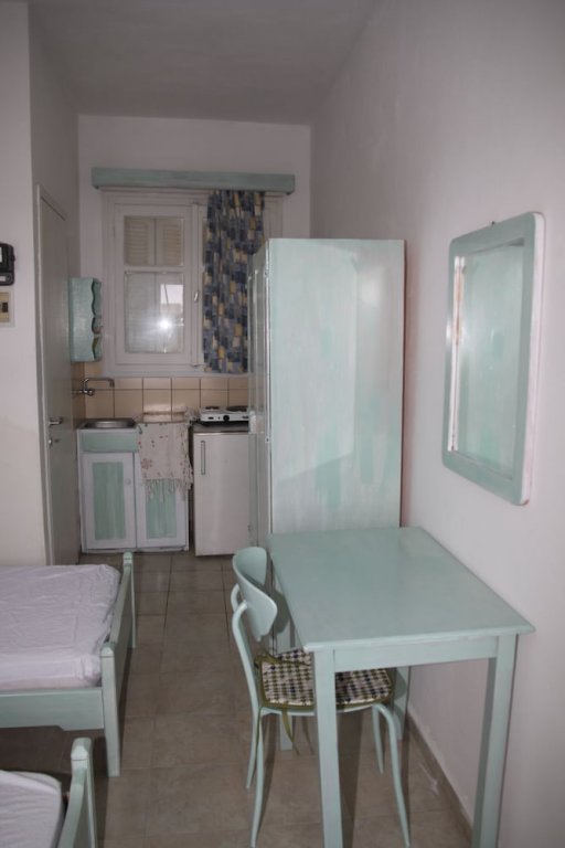 Фото Annoula Studio & Apartments