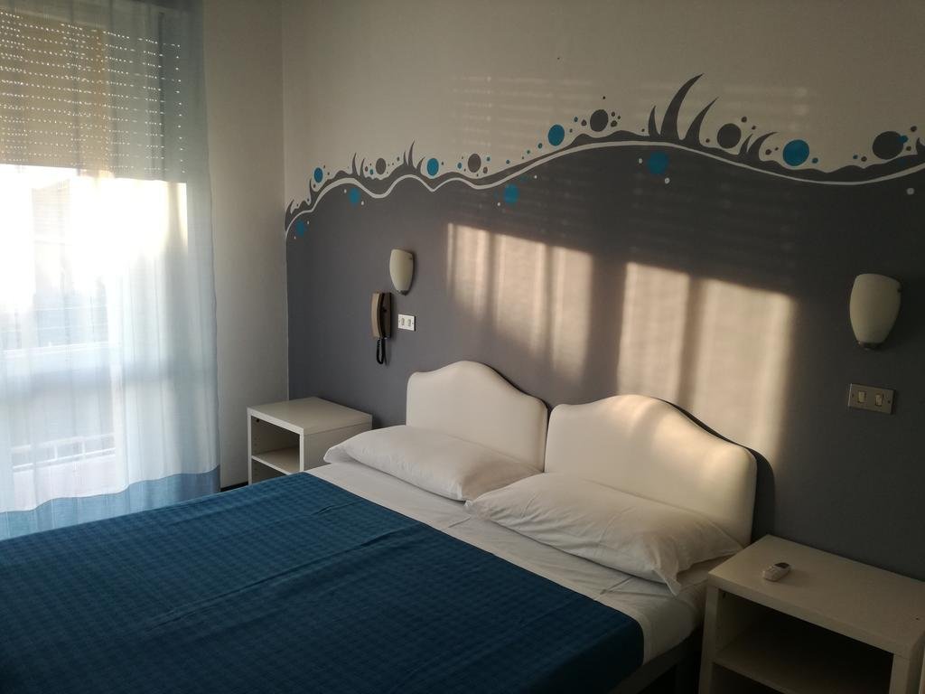 Фото Hotel Serafini Rimini