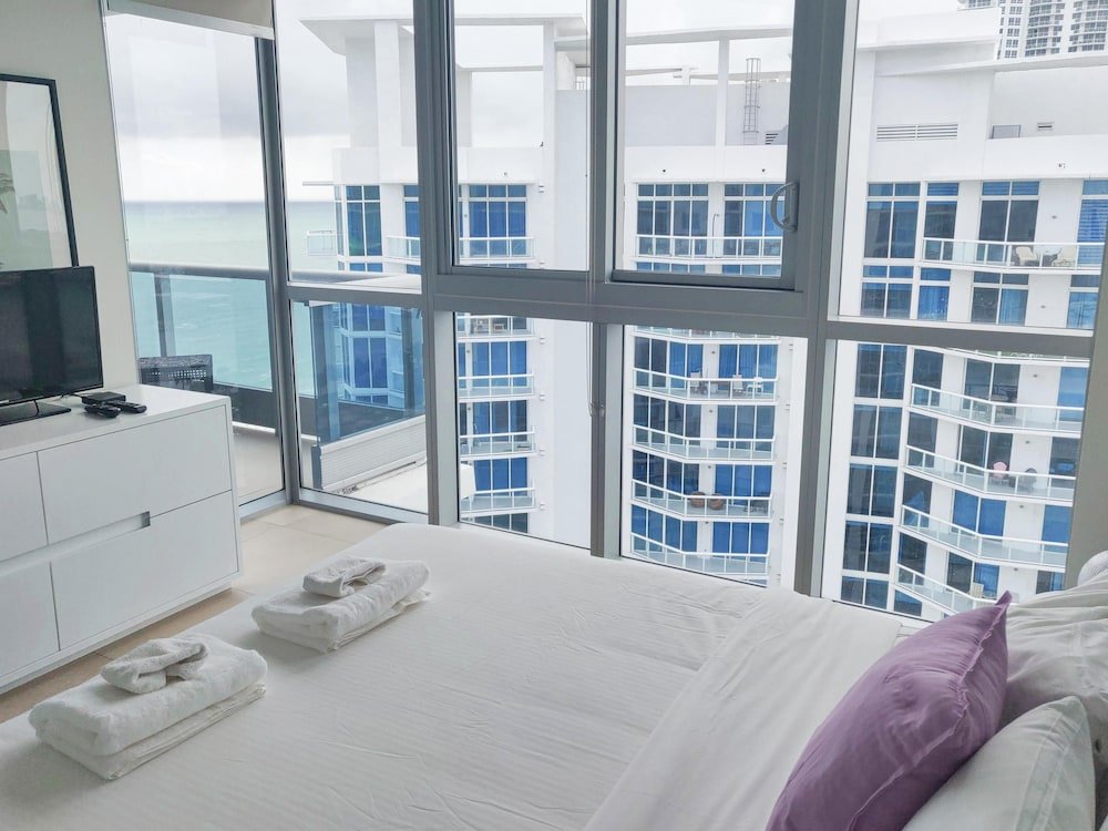 Фото Monte Carlo by Miami Vacations