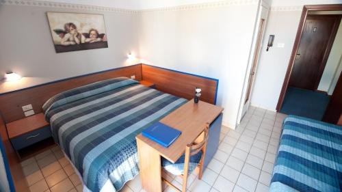 Фото 68584313204