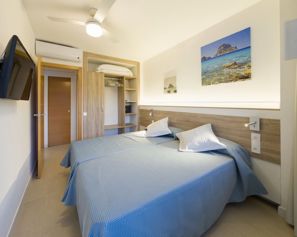 Фото Playa Bella Beach Apartments