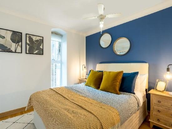 Фото 1 Bed Serviced Apartment near Blackfriars