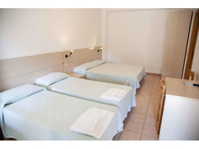 Фото Hotel Calabrisella