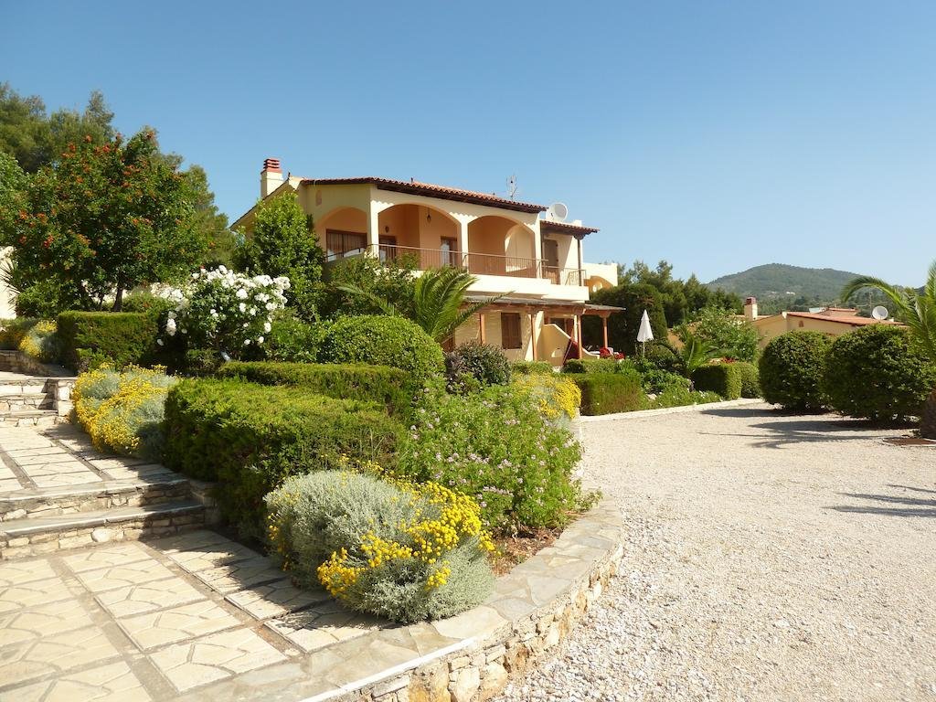 Фото Milia Bay Hotel Apartments