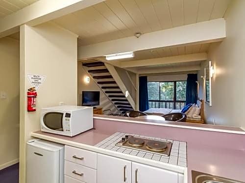 Фото Capital Gateway Motor Lodge