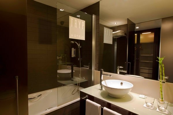 Фото Hotel Barcelona Condal Mar Affiliated by Meliá