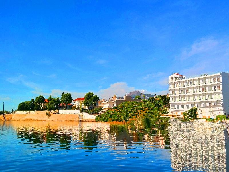 Фото отеля 4