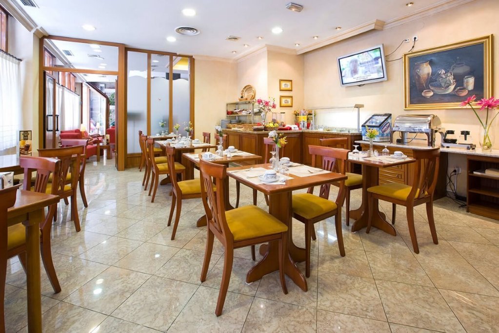 Фото Dauro Hotel