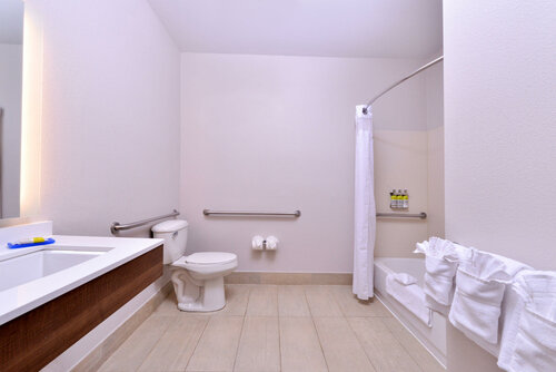 Гостиница Holiday Inn Express & Suites Arcata/Eureka-Airport Area в Аркате