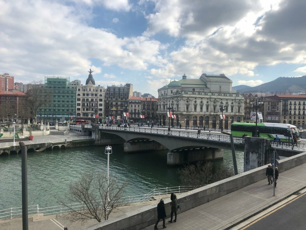 Hotel Piso Senorial EN Corazon de Bilbao, Bilbao, photo