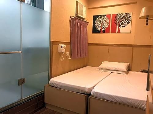 Фото Hk Peaceful Guesthouse