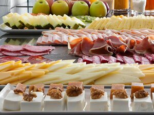 Гостиница Nh Barcelona Diagonal Center