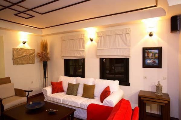 Фото Zeytinada Hotel