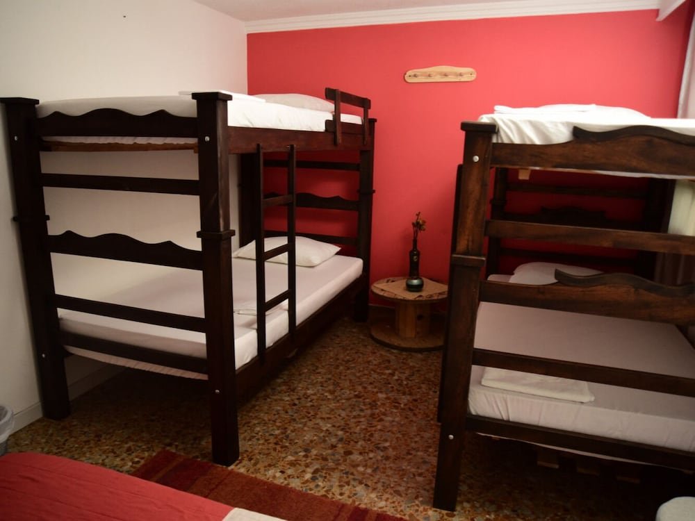 Фото Green Door Boutique