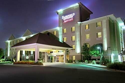 Гостиница Fairfield Inn & Suites by Marriott Somerset в Сомерсете