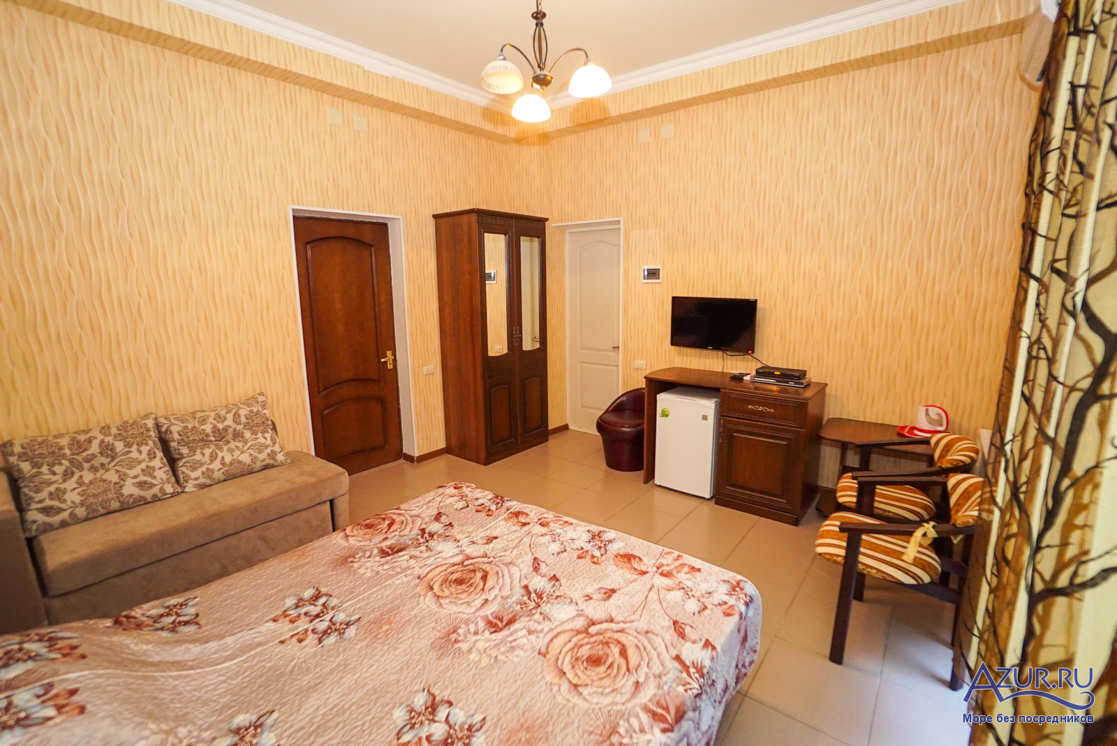 Фото Stone House