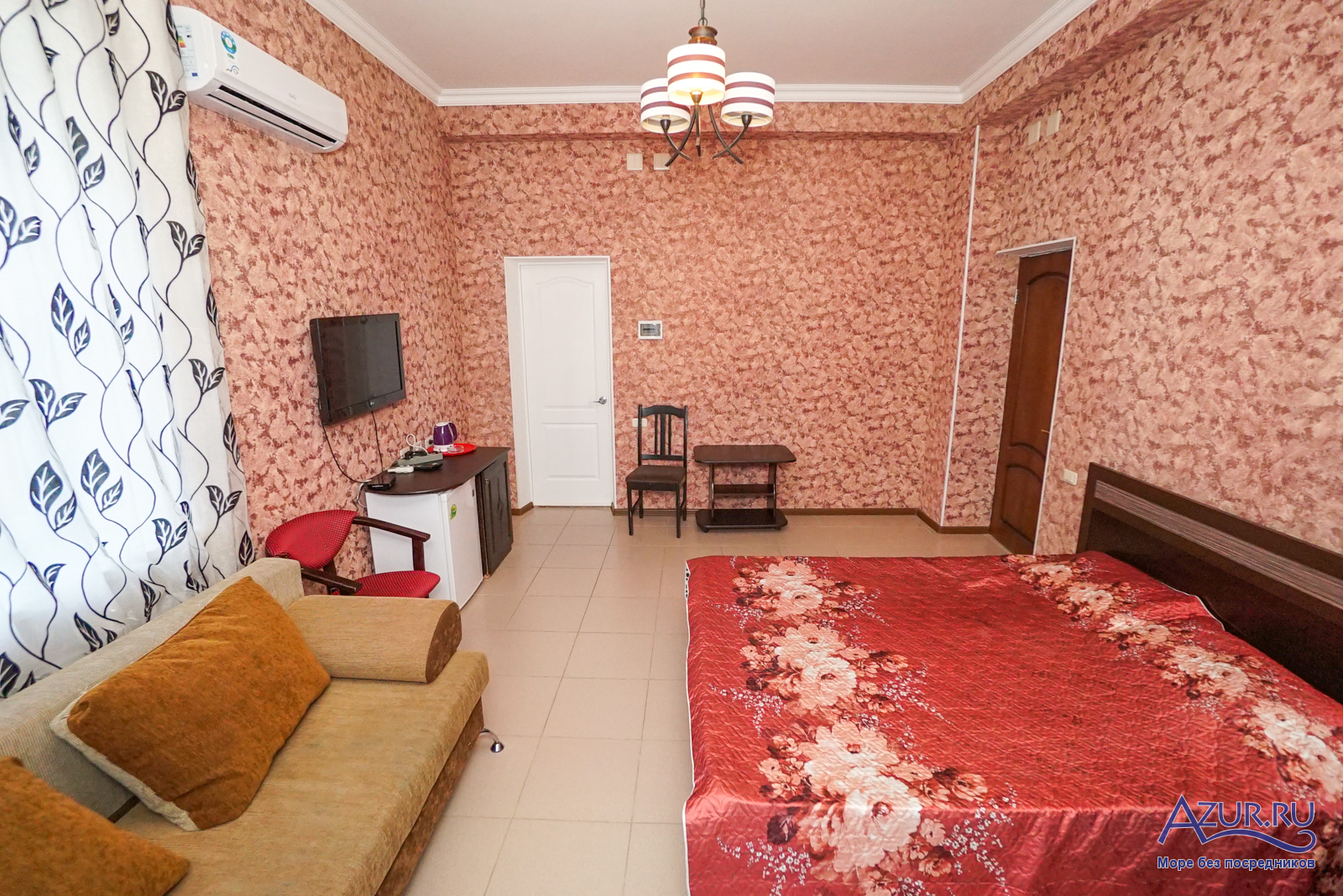 Фото Stone House