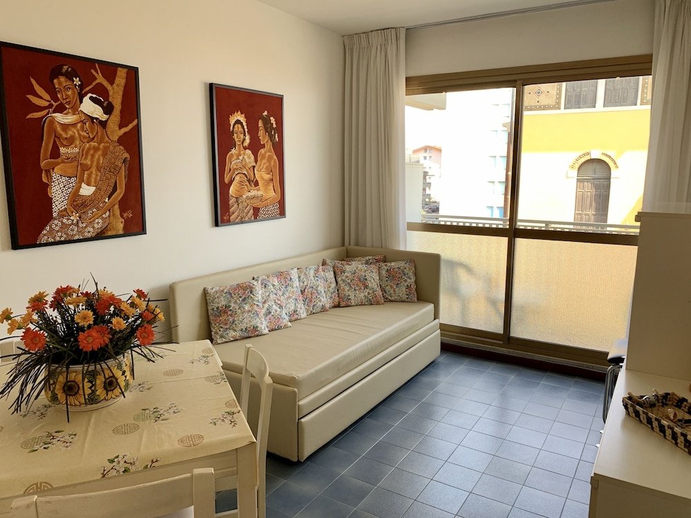 Фото Sparkling Holiday