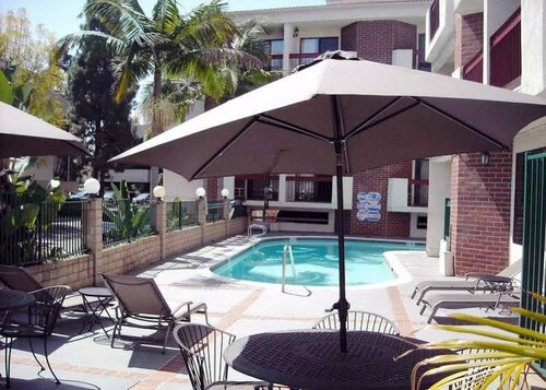 Гостиница Comfort Inn & Suites Irvine Spectrum в Лейк Форест