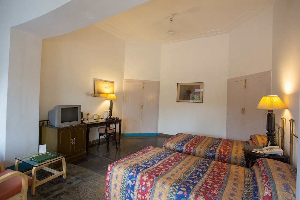 Фото Shikarbadi Hotel