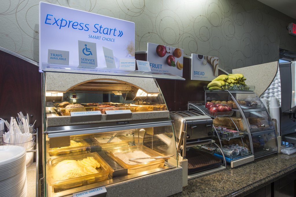 Фото Holiday Inn Express Hotel & Suites - Houston Space Center, an Ihg Hotel