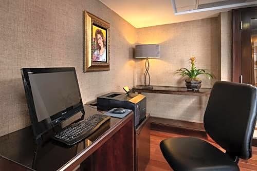 Фото Sheraton Santo Domingo Hotel