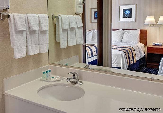 Фото Springhill Suites by Marriott Chicago Elmhurst/Oakbrook Area