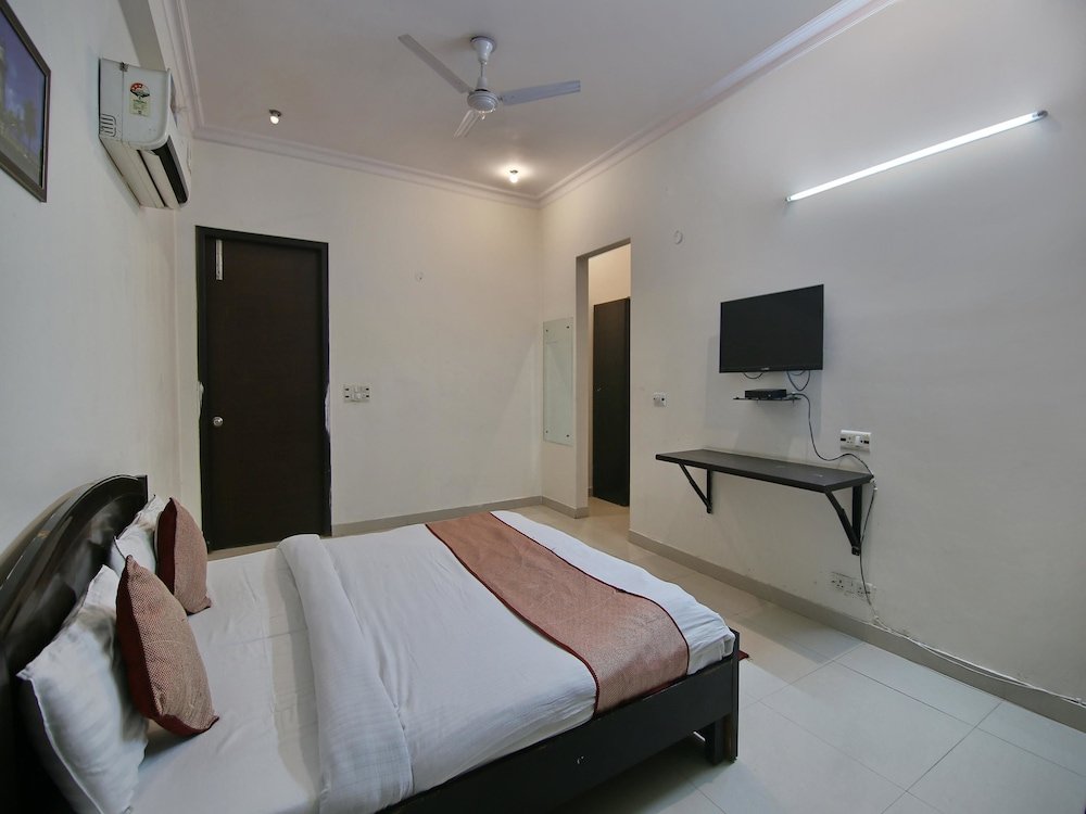 Фото Oyo 441 Hotel Mascot