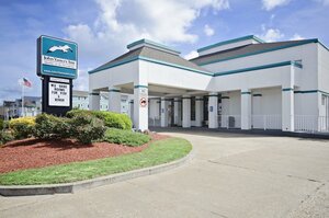Гостиница John Yancey Oceanfront Inn