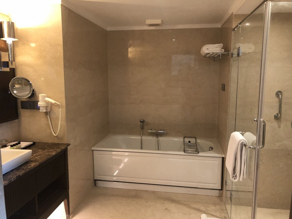 Фото Ramada Plaza by Wyndham Chennai