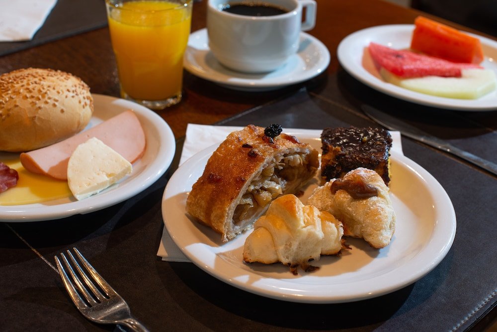 Фото Hotel Laghetto Siena