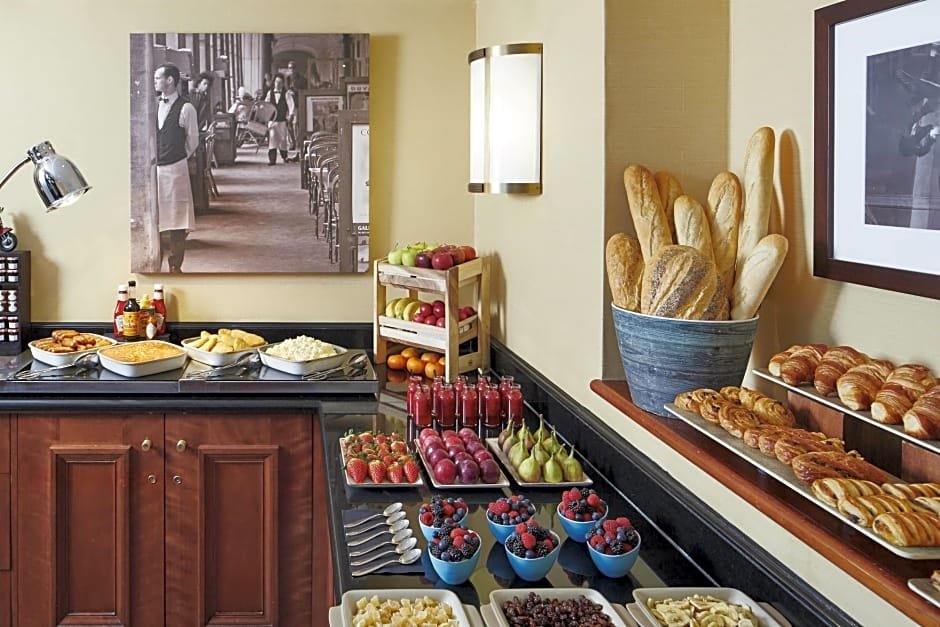 Фото London Marriott Hotel Marble Arch