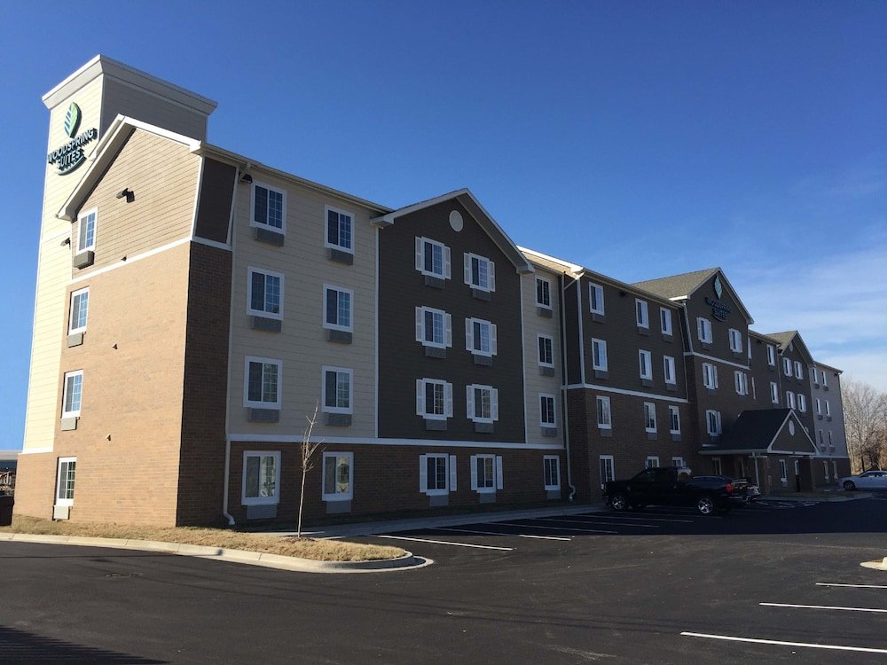 Фото WoodSpring Suites Louisville Airport