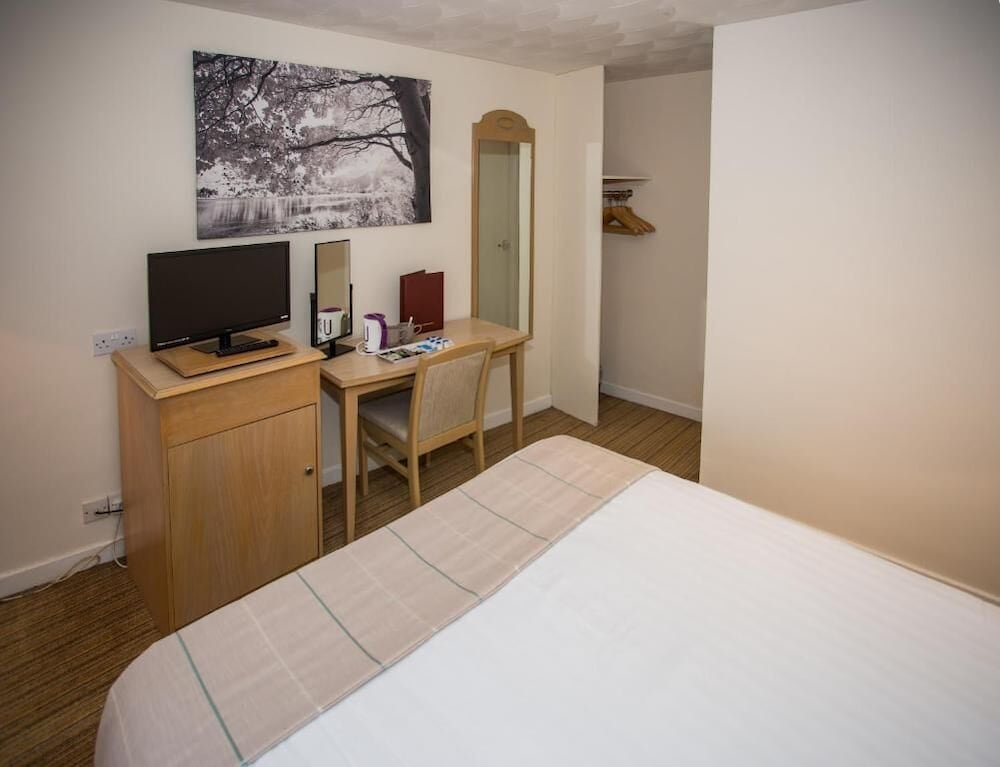 Фото The Manor Guesthouse