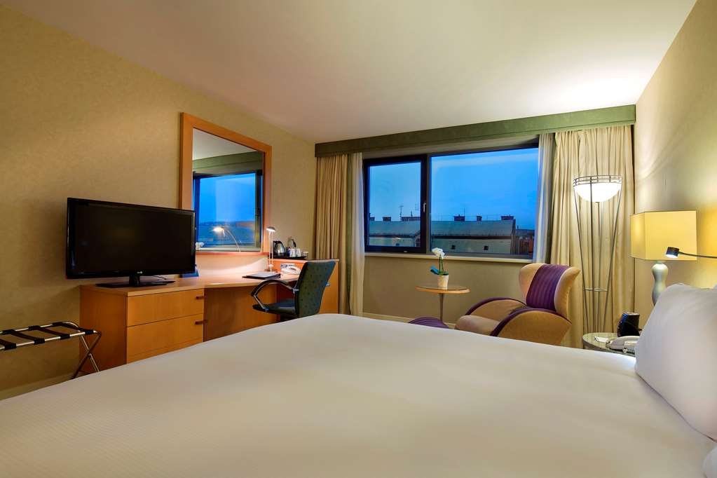 Фото Crowne Plaza Budapest, an Ihg hotel