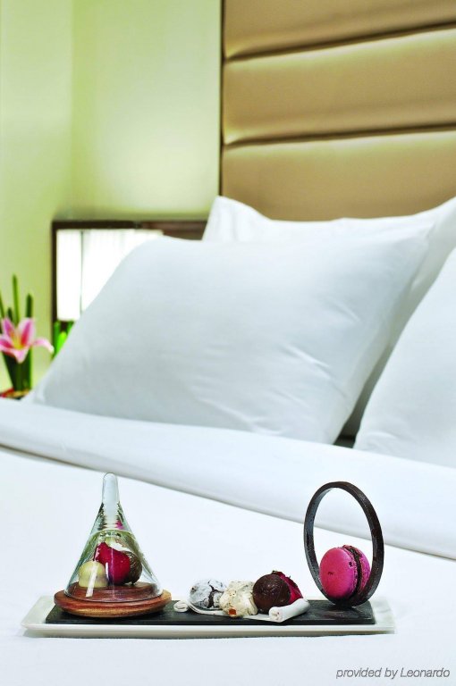 Фото Vivanta Hyderabad, Begumpet